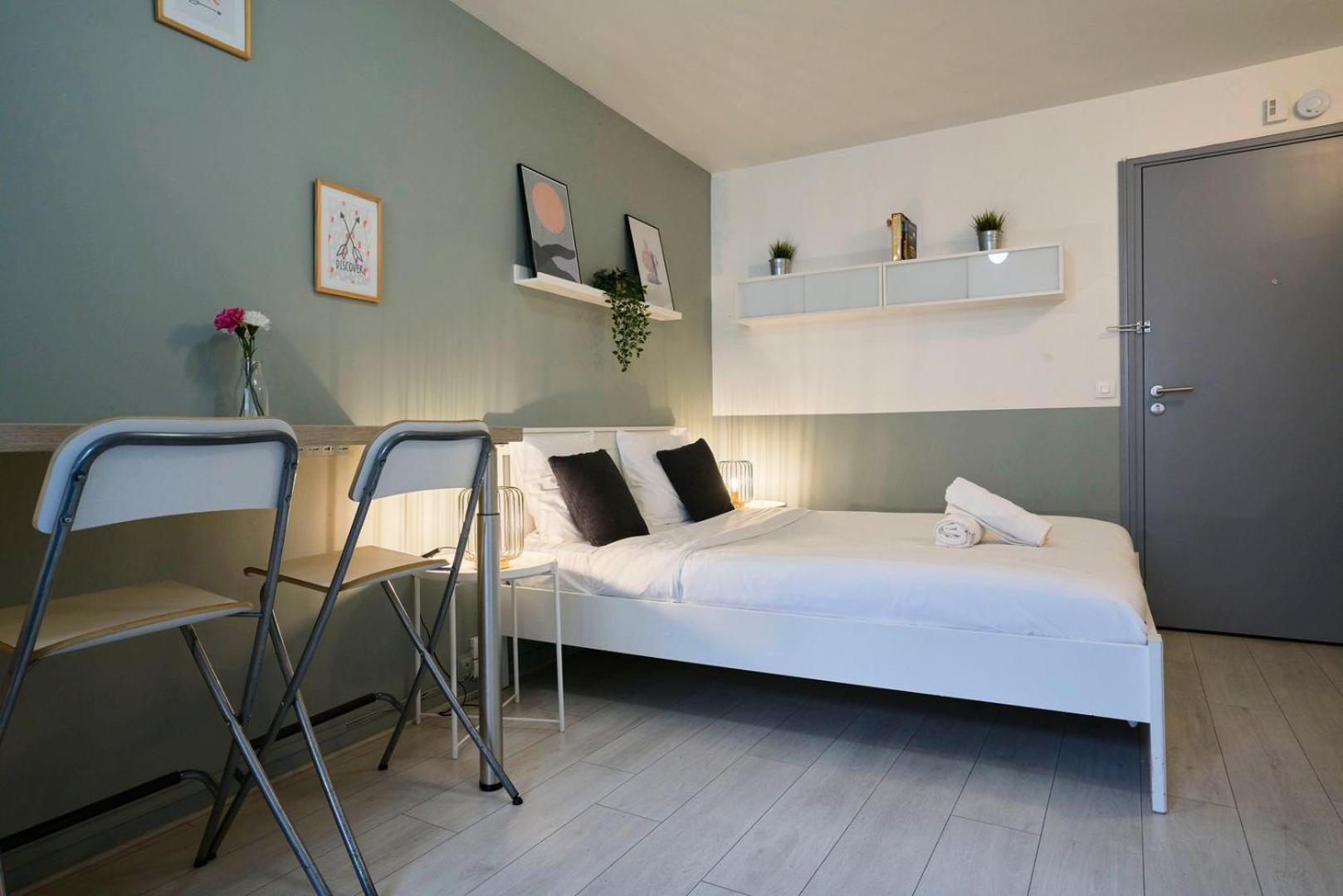 Equipped Studio In Vieux-Lille Near Grand Place Eksteriør billede